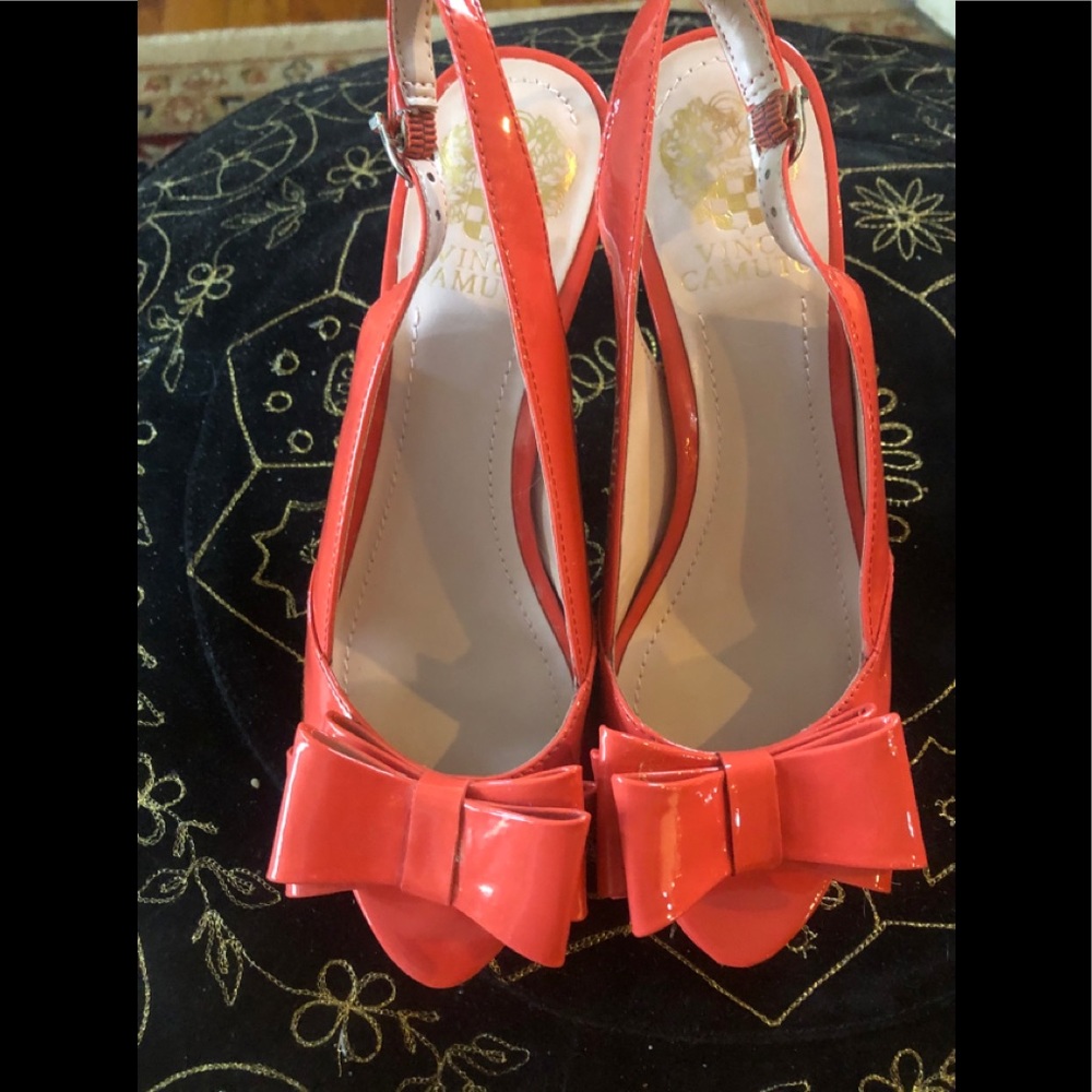 Vince Camuto 6.5 Sling Back Bow Heels Anisha Coral